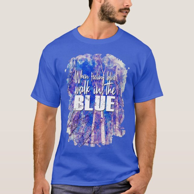 Vita Träd Light Blå himmel i februari Vattenfärg i T Shirt (Framsida)
