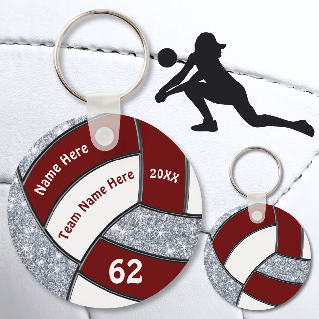 Vita, Volleyball-nyckelkedjor i Billigten Maron, V Nyckelring (Girls Personalized, Volleyball Souvenirs. Cheap Maroon, White and Silver, Volleyball party favors. )