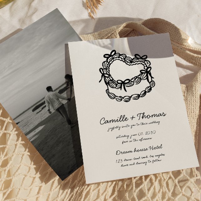 Vitaktig, handritad inbjudan till fotobröllop med  (Skapare uppladdad)