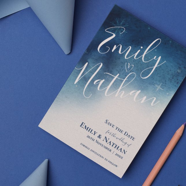 Vitblåvitsmunnesten Bröllop Meddelande Vykort (Whimsical Blue White Snowflake Elegance Wedding Announcement Save the Date Postcard)