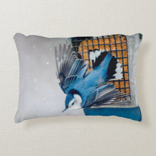 Vitbröstad nuthatch i Snö - Originalfoto Prydnadskudde