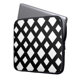 Vitdiamanter på svart laptop sleeve