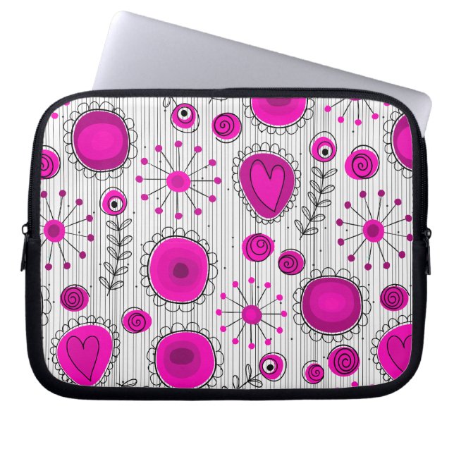 Vithjärtan och blommigt av vita shock rosa laptop sleeve (Framsidan)