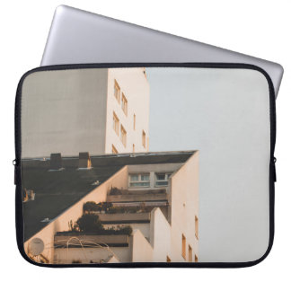 VITKONKRET BYGGNAD LAPTOP FODRAL