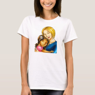 "Vitmamma som kramar den blandade tävlingdottern T-shirt