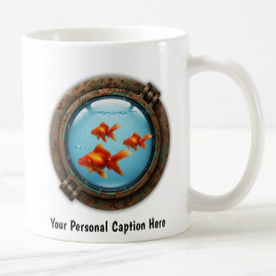Vitmisk guldfisk inuti en Porthole Kaffemugg