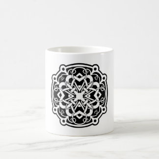 vitmugg med celtic design kaffemugg