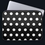 Vitpolkaen pricker elektronik hänger lös laptop fodral<br><div class="desc">En elektronik hänger lös att presentera vitpolka dots över en svart bakgrund.</div>