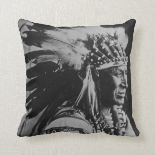 VitsvanSioux chef vintage Kudde