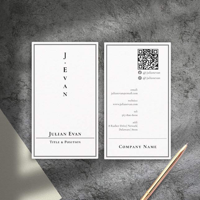 Vitt Affärskort för modernt minimalistiskt Lodrät Visitkort (Modern Minimalistic Vertical White Business Card)