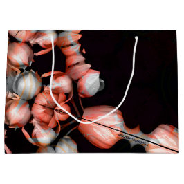 Vitt hjärta i svart från sol