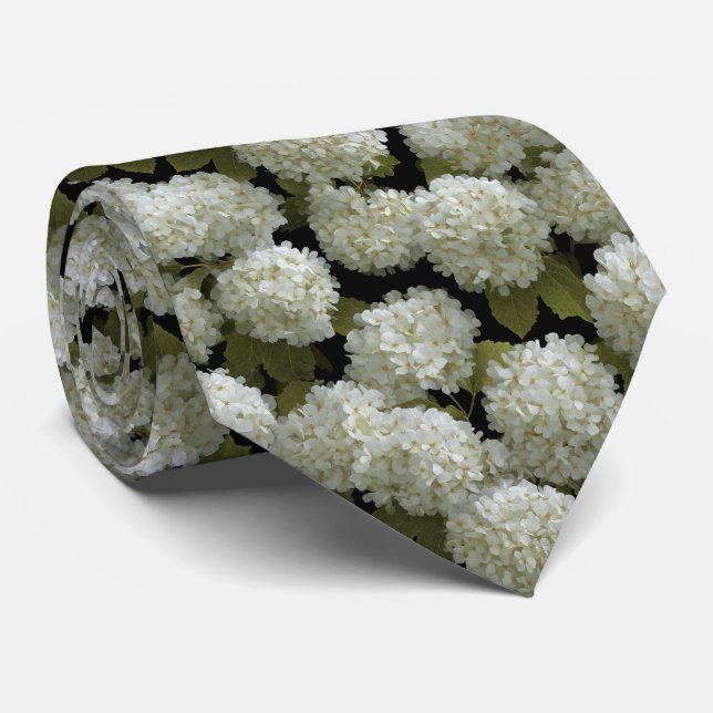 Vitt Hydrangea Blommotiv på Svart Slips (Rullad)