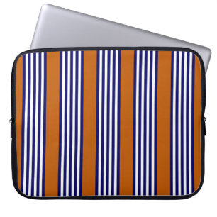 Vitt rand med bränd orange laptop fodral