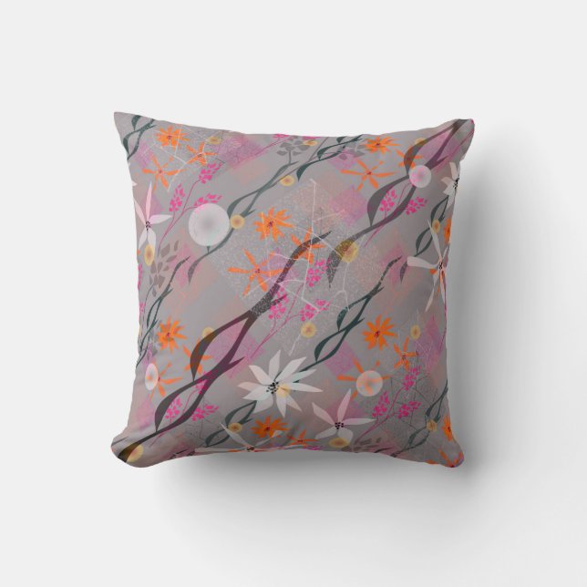 Vitt, rosa, orange blommor på grått kudde (Framsida)