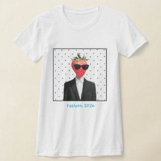 vitt t-shirt för kvinnor med svarta prickar