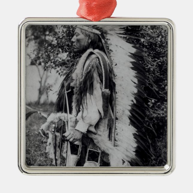 Vitvarg, en Comanchechef, c.1891-98 Julgransprydnad Metall (Framsidan)
