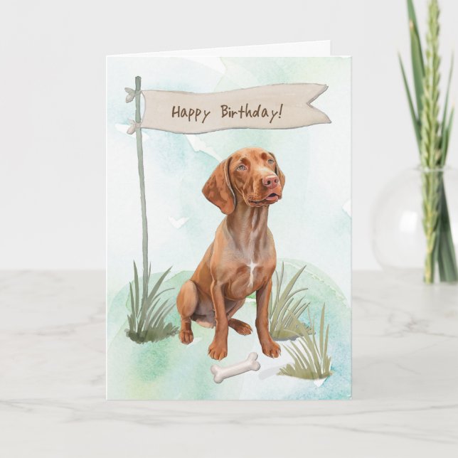 Vizsla Hund aveln utomhus under födelsedagsskylt Kort (Framsida)