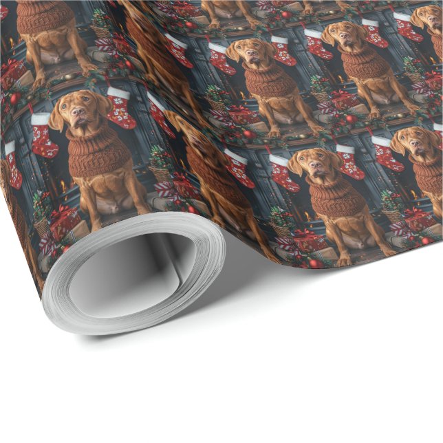 Vizsla Hund Med Julpresenter Öppen Spis Presentpapper (Rulle Hörn)