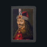 Vlad Tepes: Impaler, Dracula Dragon Prince Voivode<br><div class="desc">År 1431 kommer den vind som viskar genom de transsylvanska topparna som Vlad III Dracula, känd som Vlad Tepes (Impaler), in i världen. Han föddes i en stormig tid, och hans liv skulle bli en legend som vävs av brutalitetens trådar, en slumrande statsmannaskap och en orubblig trohet. — Hans barndom...</div>