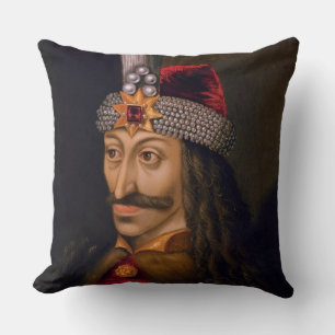 Vlad Tepes: Pfalaren, Dracula, Drakens Prins, Voiv Kudde