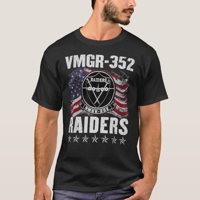 VMGR 352 KC 130 Aerial Refueler Transport Squadron T Shirt (Framsida)