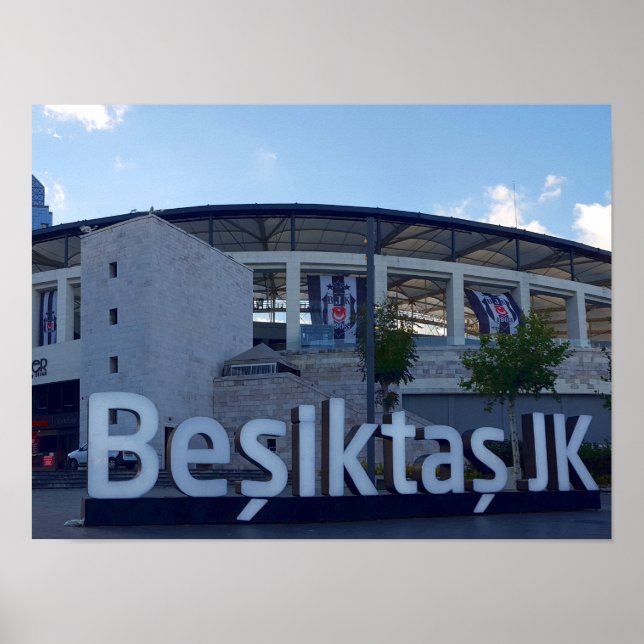 Vodafone Arena, hemstadion till Besikt as Poster (Framsidan)