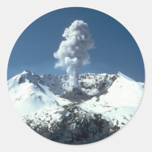 Volcano Scene Runt Klistermärke