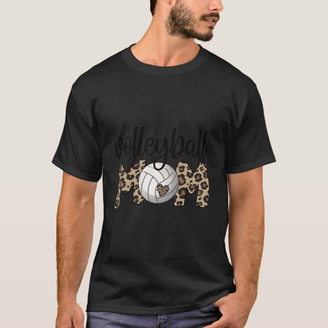 Volleyball Mom Proud Mother Of A Volleyball Player T Shirt (Framsida)