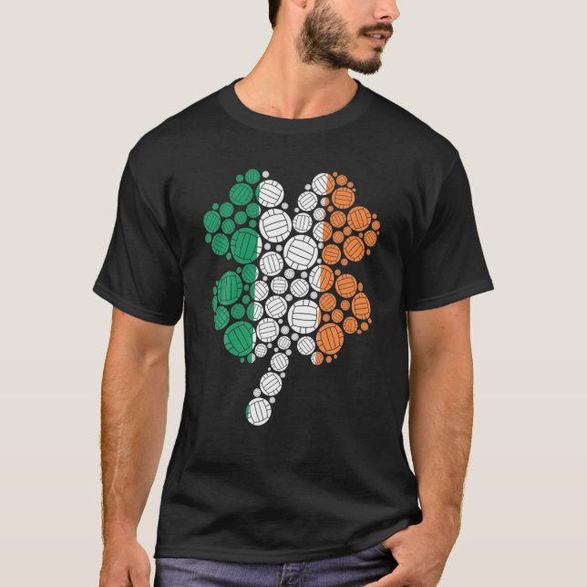 Volleyball Player St patrick's day Irish Klöver T Shirt (Framsida)