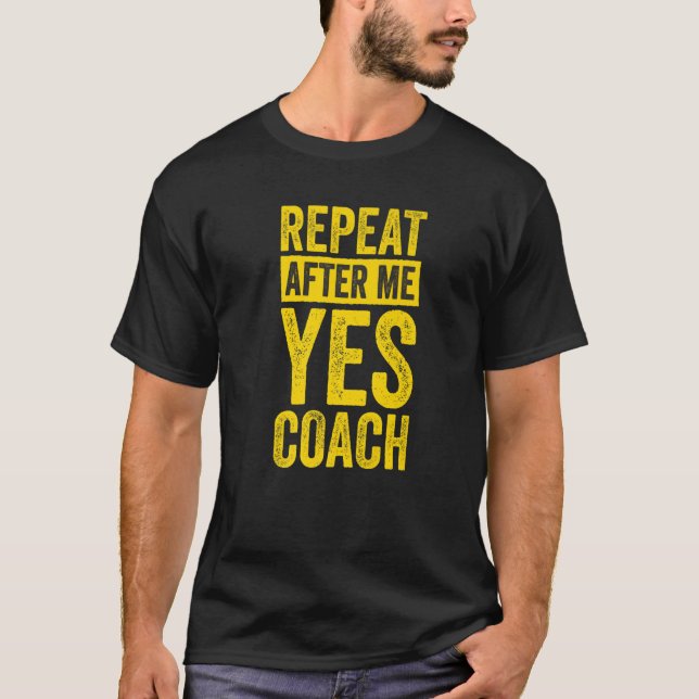 Volleyball Trainer repeterar efter mig. T Shirt (Framsida)