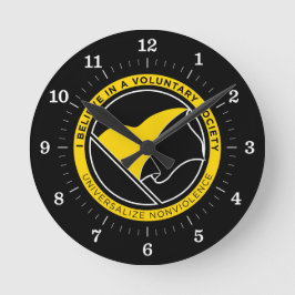 Voluntaryist Clock Rund Klocka