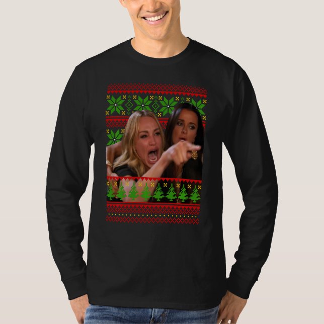 Voman Yelling at a cat Meme Funny Ugly jul S T Shirt (Framsida)