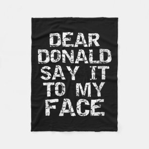Vomens underliga Donald säger det till mitt val i Fleecefilt