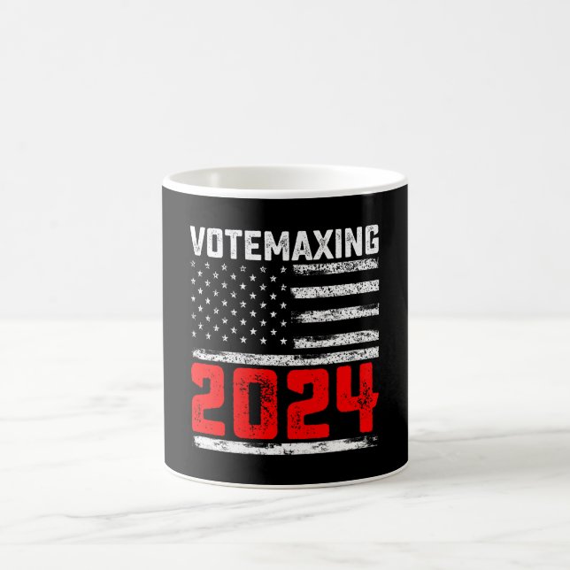 VoteMaxing 2024 Trump presidentvalet Kaffemugg (Center)