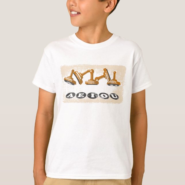 Vowels AEIOU Engelska Grammar T Shirt (Framsida)