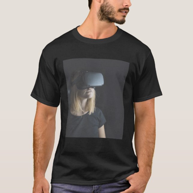VR Girl T Shirt (Framsida)
