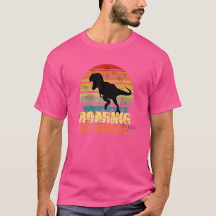 Vrålande Förskole Dinosaurie Högstadiet Skolan För T Shirt