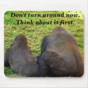 Vrid inte Aroun_ Mousepad_by Elenne Musmatta