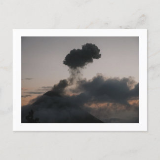 Vulkan Fuego in Guatemala Helg Vykort