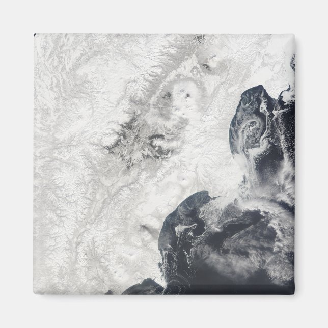 Vulkaner i centrala Kamchatka-Peninsulan Magnet (Framsidan)