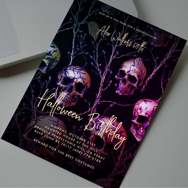Vuxen Halloween Födelsedagsfest Guld Lila Skull Inbjudningar (Adult Halloween Birthday Party Gold Purple Skull Modern Invitation
)
