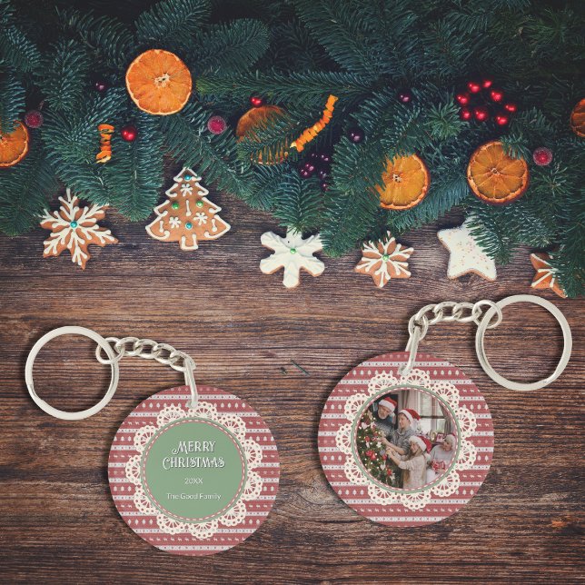 Vuxen julcirkel med röd Chic (Ugly Christmas Chic red-based Circle Keychains)