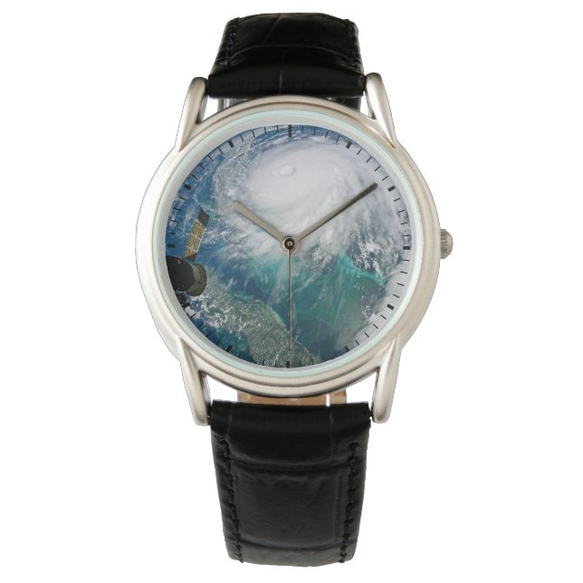 Vy om orkanen Dorian. Armbandsur (Framsida)