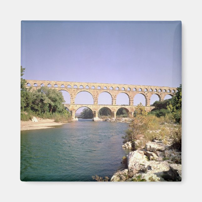 Vy över akvedukt, byggt c.19 BC Magnet (Framsidan)