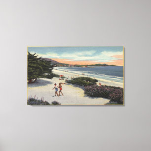 Vy över Beach, Sunbathers Walking Canvastryck