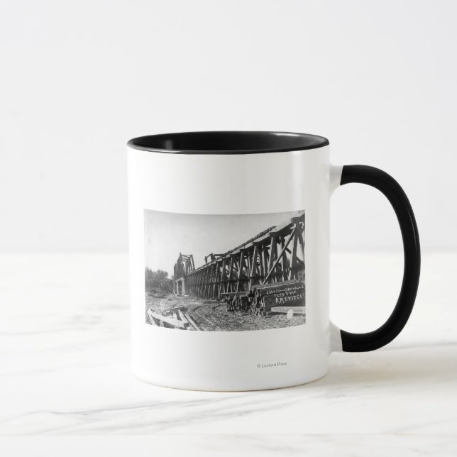 Vy över bron Chico-Oroville Mugg (Höger)