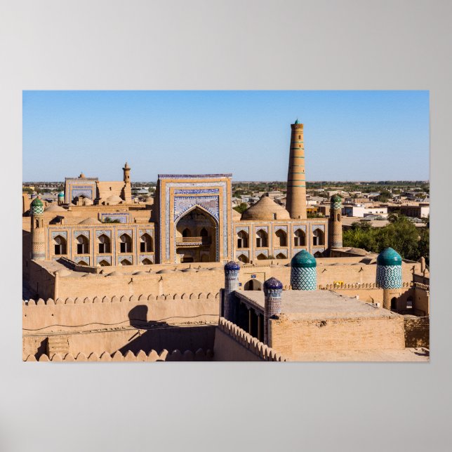Vy över citadellet Kunya-ark - Khiva, Uzbekistan Poster (Framsidan)