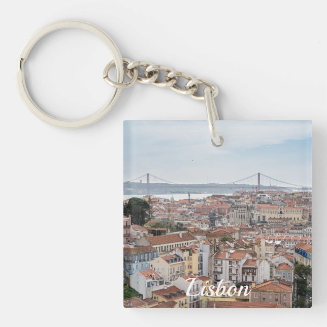 Vy över den gamla staden Lissabon och 25 april Bry (Framsidan)