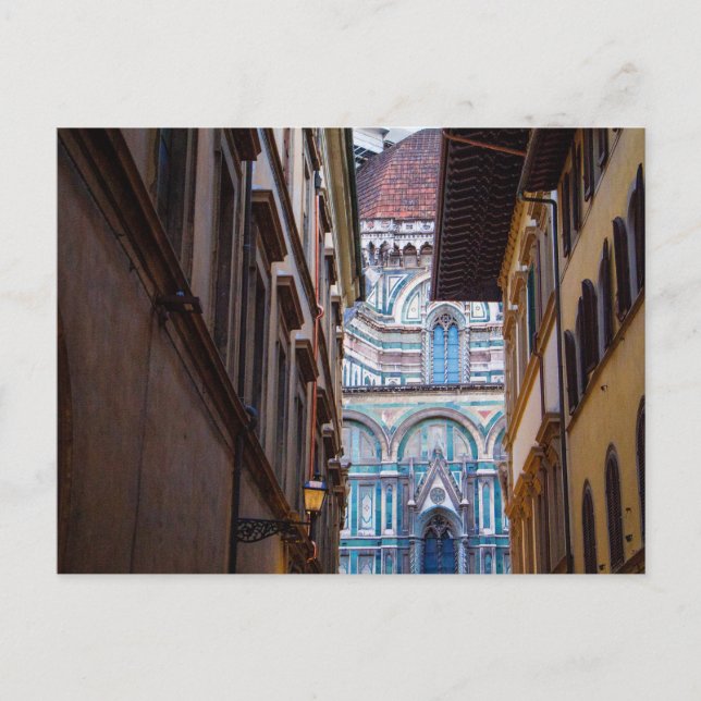 Vy över Duomo från en gata, Florens, Italien Vykort (Framsida)