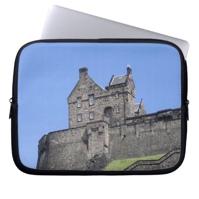 Vy över Edinburgh Castle, Edinburgh, Skottland, Laptop Sleeve (Framsidan)